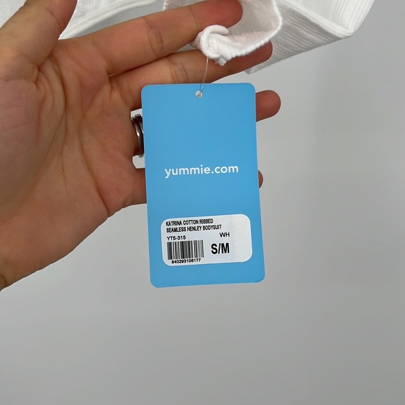 Yummie Katrina Cotton Seamless Rib Bodysuit in White S/M - Picture 9 of 11